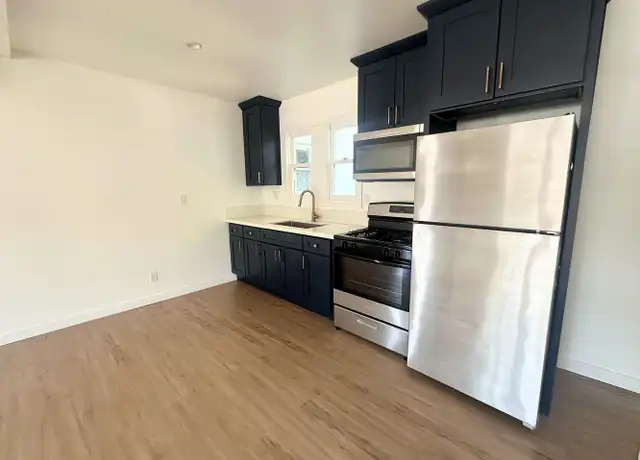 Property at 425 E Wellington Ave Unit 1104, Santa Ana, CA, 92701, 1 bed, 1 bath, [object Object]