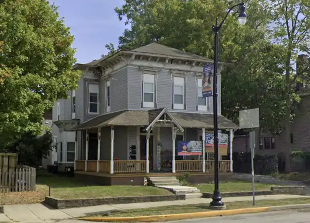 Property at 404 S Washington St #2, Crawfordsville, IN, 47933, 1 bed, 1 bath, [object Object]