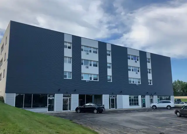 Property at 2867 S Kinnickinnic Ave Unit 202, Milwaukee, WI, 53207, 2 beds, 1 bath, [object Object]