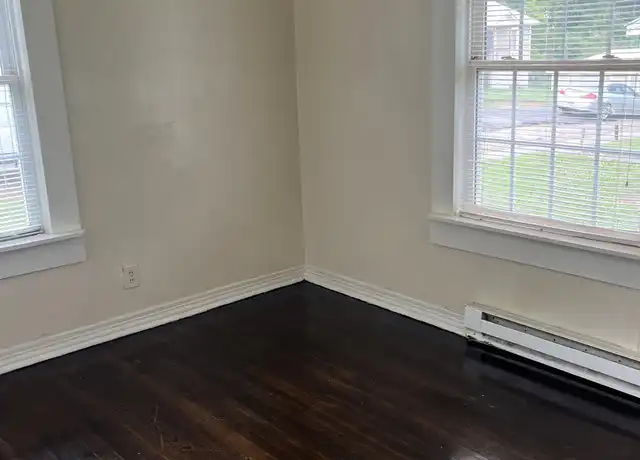 Property at 3501 40th St N, Birmingham, AL, 35217, 2 beds, 1 bath, [object Object]