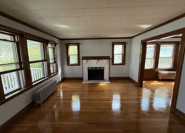 Property at 372 School St Unit A, Watertown, MA, 02472, 2 beds, 1 bath, [object Object]