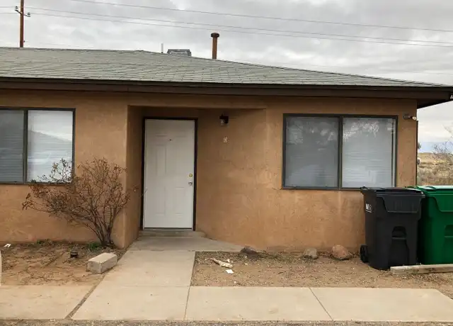 Property at 513 Vancouver Rd SE, Rio Rancho, NM, 87124, 2 beds, 1 bath, [object Object]