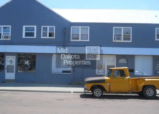 Property at 135 E 2nd Ave Unit 6, Mitchell, SD, 57301, 1 bed, 1 bath, [object Object]