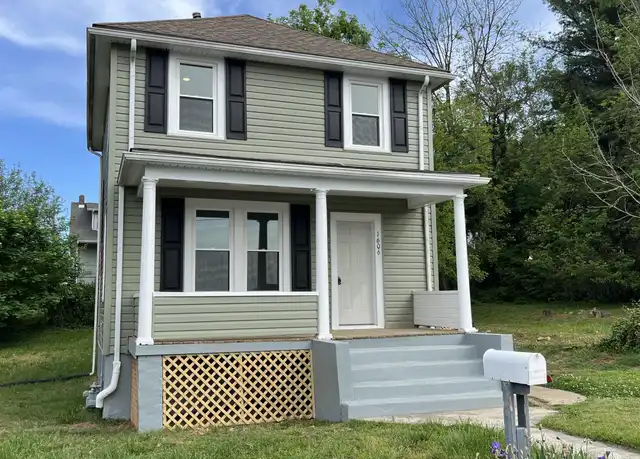 Property at 1606 Lawrence Ave SE, Roanoke, VA, 24013, 3 beds, 1 bath, [object Object]