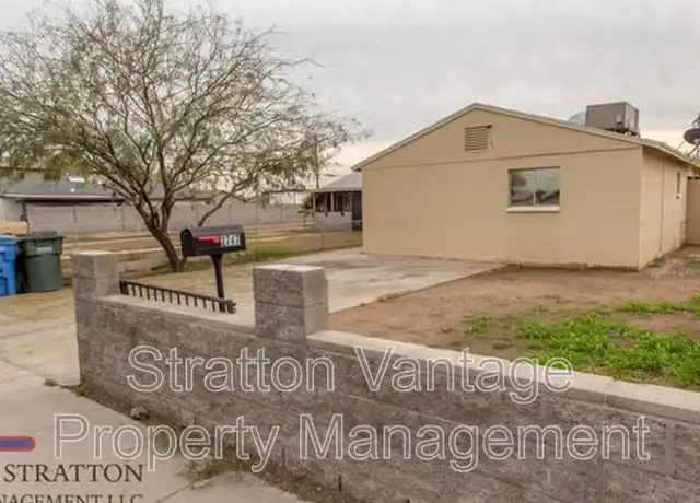 Property at 2747 E Mobile Ln, Phoenix, AZ, 85040, 3 beds, 1 bath, [object Object]