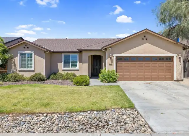 Property at 1468 Monterey Ave, Hanford, CA, 93230, 4 beds, 2 baths, [object Object]