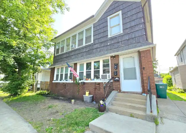 Property at 323 S West St Unit ), Mishawaka, IN, 46544, 2 beds, 1.5 baths, [object Object]