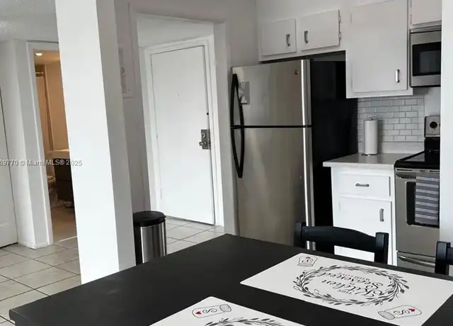 Property at 4164 Inverrary Dr #510, Lauderhill, FL, 33319, 1 bed, 1 bath, [object Object]