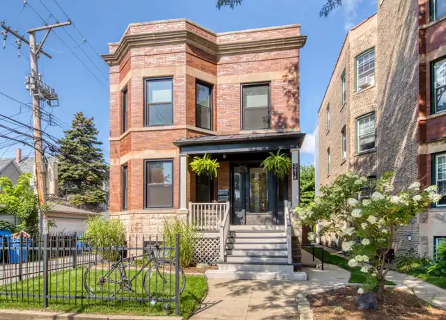 Property at 3614 N Hoyne Ave Unit B, Chicago, IL, 60618, 3 beds, 1 bath, [object Object]