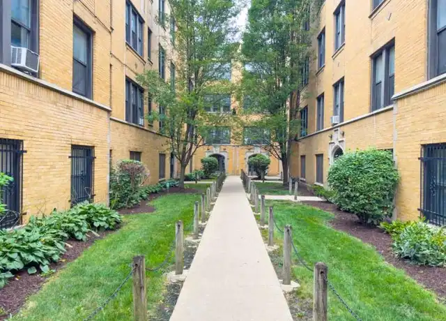 Property at 1538 N Kedzie Ave, Chicago, IL, 60651, 2 beds, 1 bath, [object Object]