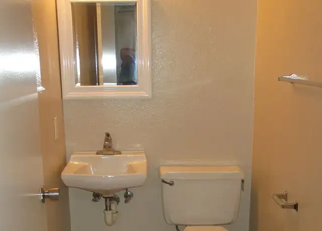 Photo of 416 The Terrace, Redlands, CA 92374