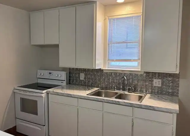 Property at 3529 W 7th St Unit 6, Fort Worth, TX, 76107, 1 bed, 1 bath, [object Object]