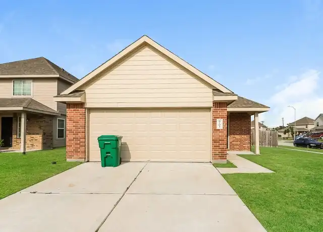 Property at 8702 J C Oaks Cir, Houston, TX, 77028, 3 beds, 2 baths, [object Object]