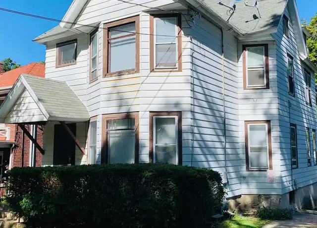 Property at 2014 Kendall Ave, Madison, WI, 53726, 3 beds, 1 bath, [object Object]