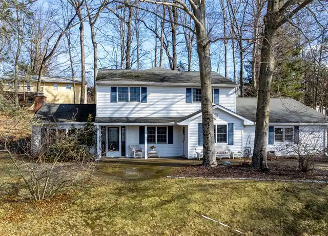 Property at 4 Dutch Ct, West Nyack, NY, 10994, 3 beds, 2.5 baths, [object Object]