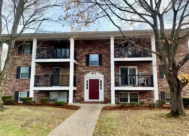 Property at 1 Walker Rd #3, North Andover, MA, 01845, 1 bed, 1 bath, [object Object]