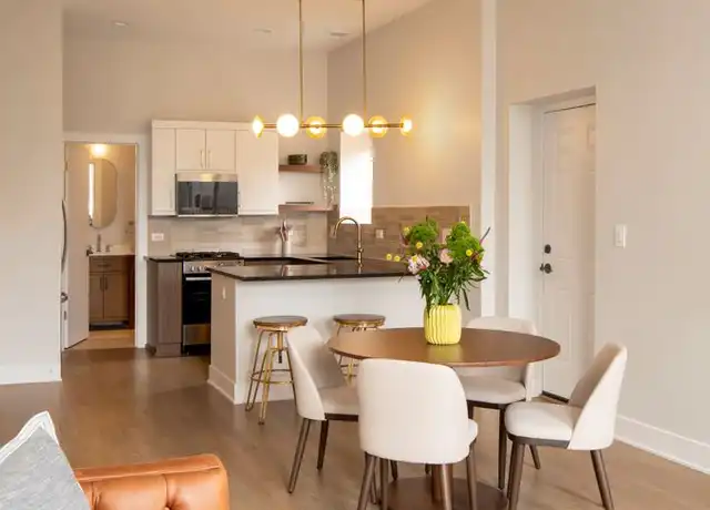 Property at 2119 N Clark St Unit 3F, Chicago, IL, 60614, 1 bed, 1 bath, [object Object]