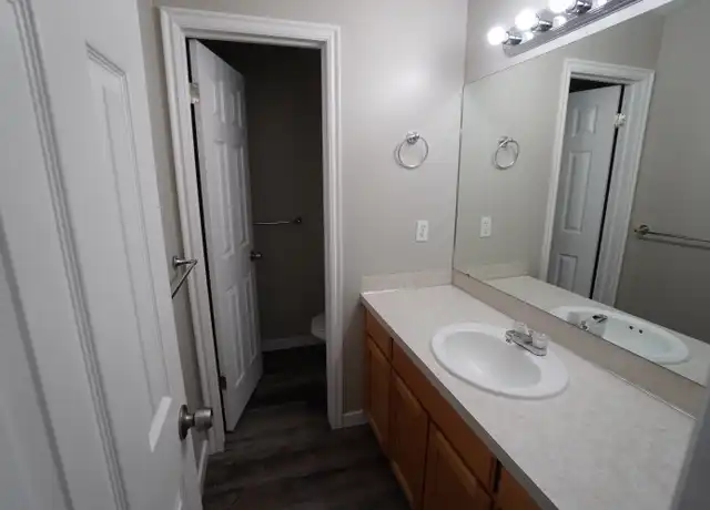 Property at 2017 S 400 E, Kaysville, UT, 84037, 3 beds, 2 baths, [object Object]
