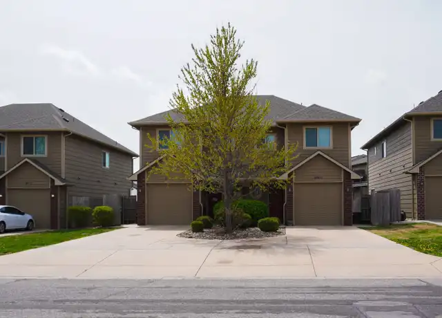 Property at 1586 S Goebel St Unit 1586, Wichita, KS, 67207, 3 beds, 2.5 baths, [object Object]