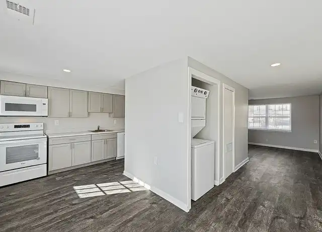 Property at Village Of Carrollwood - 3902 Bayville Rd, Middle River, MD, 21220, 3 beds, 1.5 baths, [object Object]