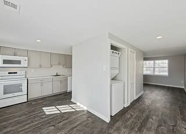 Property at Village Of Carrollwood - 3902 Bayville Rd, Middle River, MD, 21220, 3 beds, 1.5 baths, [object Object]