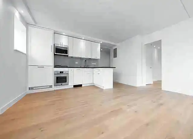Property at 10 Rutgers St Unit 4C, New York, NY, 10002, 2 beds, 1 bath, [object Object]
