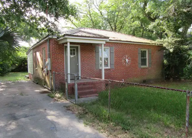 Property at 1114 Fairland Ave, Panama City, FL, 32401, 2 beds, 1 bath, [object Object]