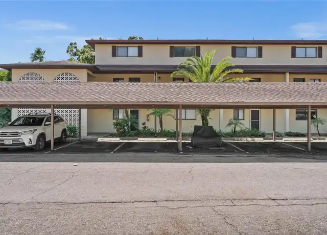 Property at 3700 S Beneva Rd, Sarasota, FL, 34232, 2 beds, 2.5 baths, [object Object]
