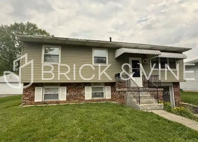 Property at 5034 Cryodon Blvd N, Columbus, OH, 43232, 3 beds, 1.5 baths, [object Object]