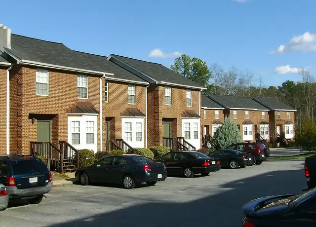Property at Shenandoah Apartments - 780 Gaines School Rd, Athens, GA, 30605, 2 beds, 2-2.5 baths, [object Object]