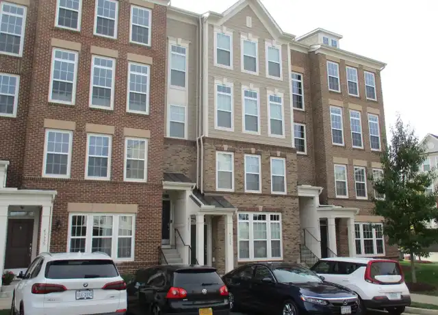 Property at 43537 Helmsdale Ter, Chantilly, VA, 20152, 3 beds, 2.5 baths, [object Object]