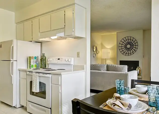 Photo of 2175 Decoto Rd, Union City, CA 94587