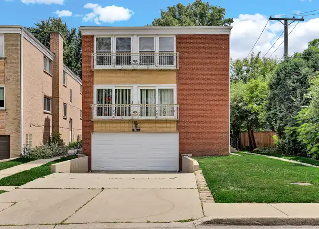 Property at 3821 W Morse Ave Unit 2, Chicago, IL, 60645, 3 beds, 2 baths, [object Object]