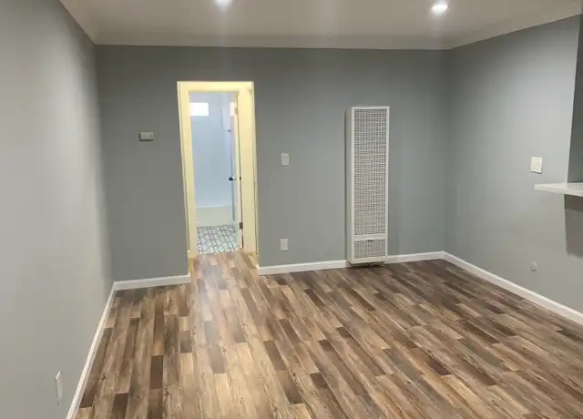 Property at 122 S Commonwealth Ave Unit 209, Los Angeles, CA, 90004, 1 bed, 1 bath, [object Object]