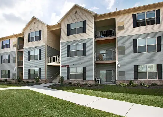 Property at Ivy Ridge Apartments & Townhomes - 589 Yale St, Harrisburg, PA, 17111, 2 beds, 2 baths, [object Object]