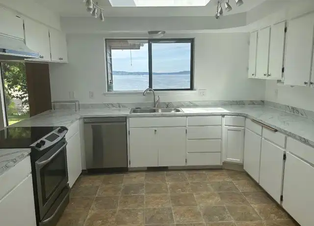 Property at 9295 Illahee Rd NE, Bremerton, WA, 98311, 2 beds, 1.5 baths, [object Object]