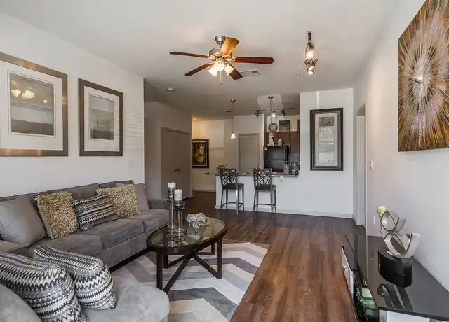 Property at Crenshaw Grand - 5400 Crenshaw Rd, Pasadena, TX, 77505, 1-2 bed, 1-2 bath, [object Object]