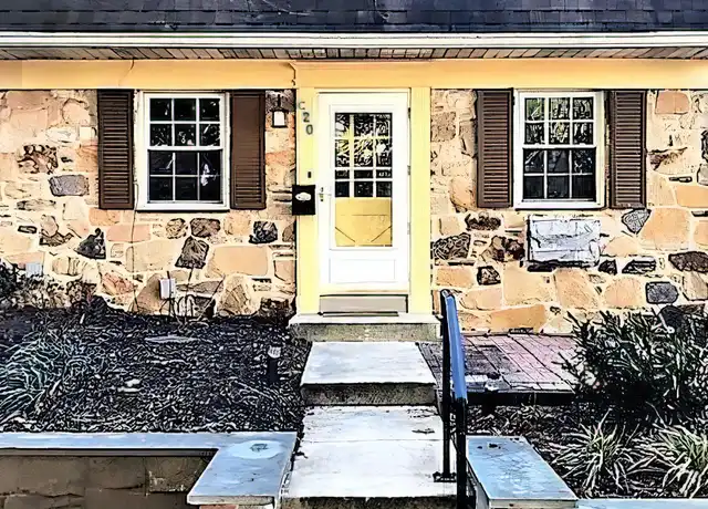 Property at 207 Walnut Hill Rd Unit C20, West Chester, PA, 19382, 2 beds, 1.5 baths, [object Object]