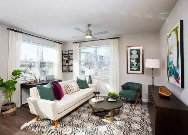 Property at 5550 Bingle Rd, Houston, TX, 77092, 1 bed, 1 bath, [object Object]