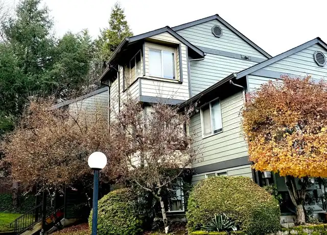 Property at 7721 SW Bonita Rd Unit 207, Tigard, OR, 97224, 3 beds, 2 baths, [object Object]