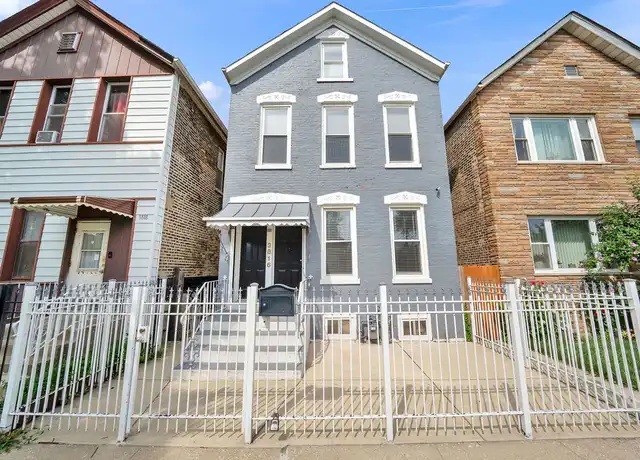 Property at 3816 S Honore St Unit 2, Chicago, IL, 60609, 3 beds, 2 baths, [object Object]