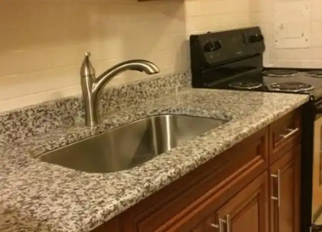 Property at 6001 N Kenmore Ave #305, Chicago, IL, 60660, 1 bed, 1 bath, [object Object]
