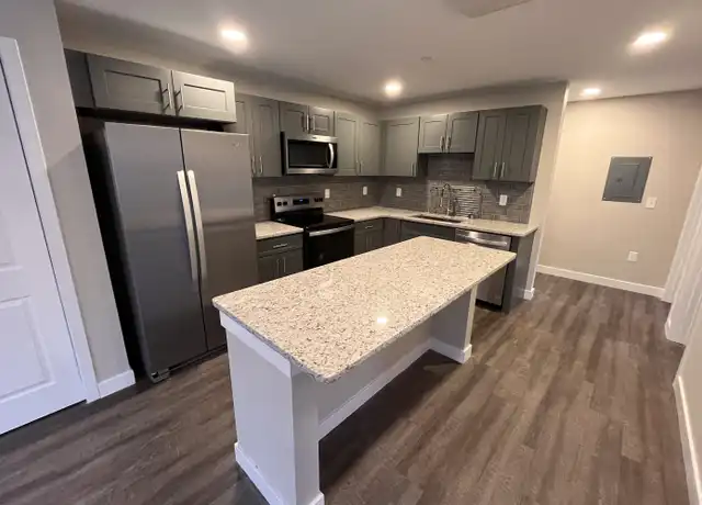 Property at 6 Stockyard Dr Unit 5-101, Windham, ME, 04062, 2 beds, 1 bath, [object Object]