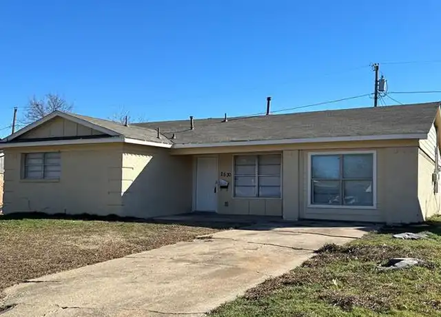 Property at 2530 Morgan St, Irving, TX, 75062, 4 beds, 2 baths, [object Object]