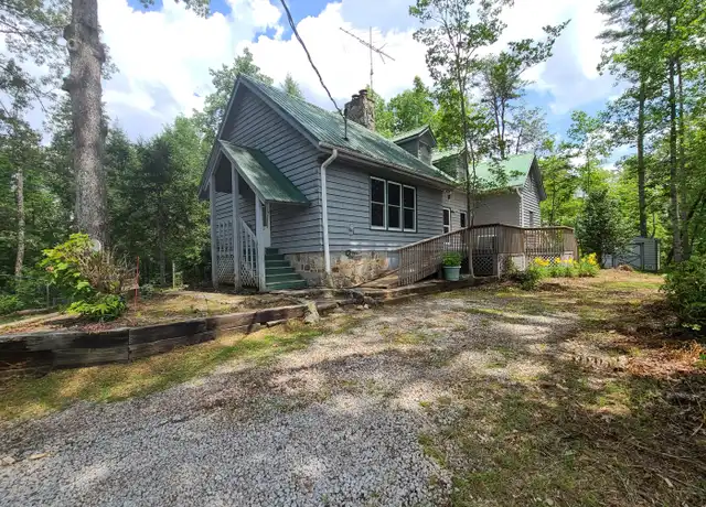 Property at 299 Pearson Rd, Tamassee, SC, 29686, 3 beds, 2 baths, [object Object]