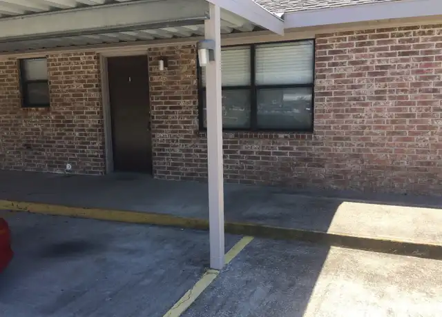 Property at 335 Dulles Dr Unit I, Lafayette, LA, 70506, 3 beds, 2 baths, [object Object]