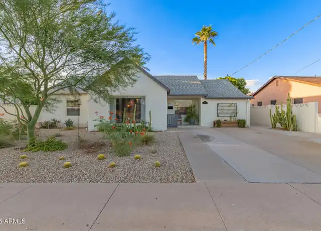 Property at 440 W Pepper Pl, Mesa, AZ, 85201, 5 beds, 3 baths, [object Object]