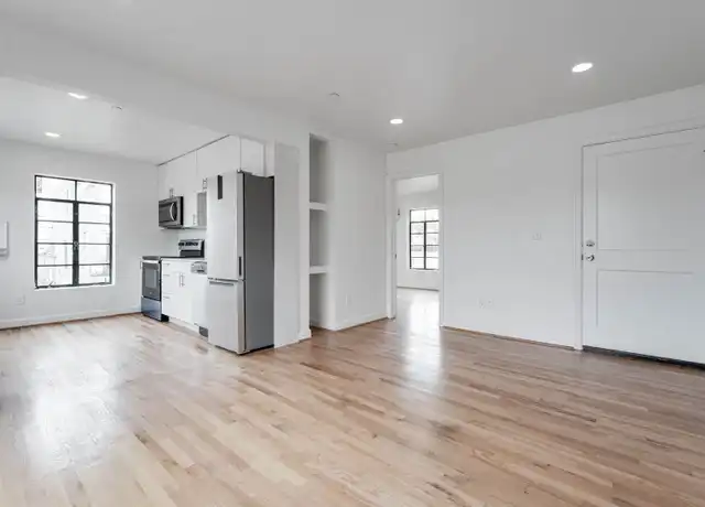 Property at 1312 N Francis Ave Unit 12, Oklahoma City, OK, 73106, 1 bed, 1 bath, [object Object]