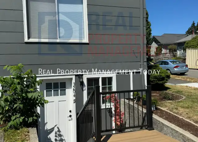 Property at 3204 S 9th St Unit B, Tacoma, WA, 98405, 2 beds, 1 bath, [object Object]