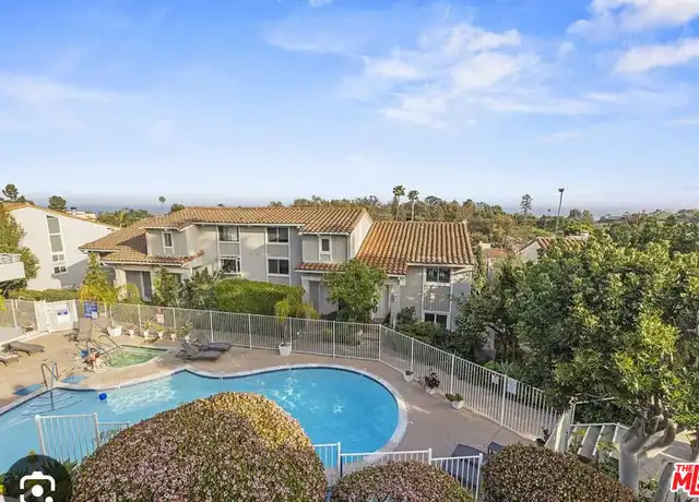 Property at 28296 Rey de Copas Ln, Malibu, CA, 90265, 2 beds, 3 baths, [object Object]